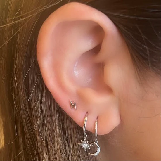 Audrey Stud Earring in Gold - Image 3