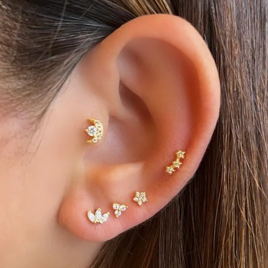 Ivy Stud Earring in Gold - Image 4