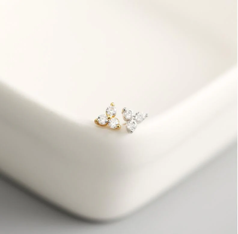 Ivy Stud Earring in Silver - Image 3